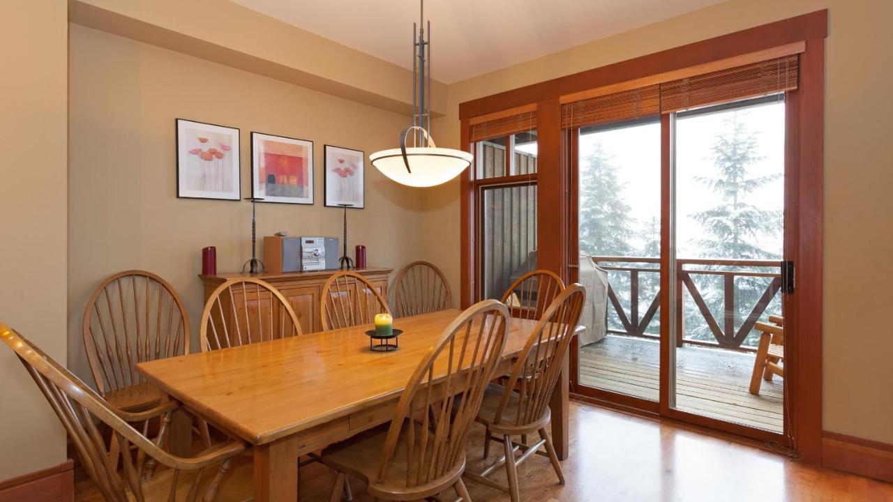 Taluswood The Heights 18 | Mountainside Townhome W/ Ski Access, Hot Tub, Tranquil Views Whistler Exterior foto