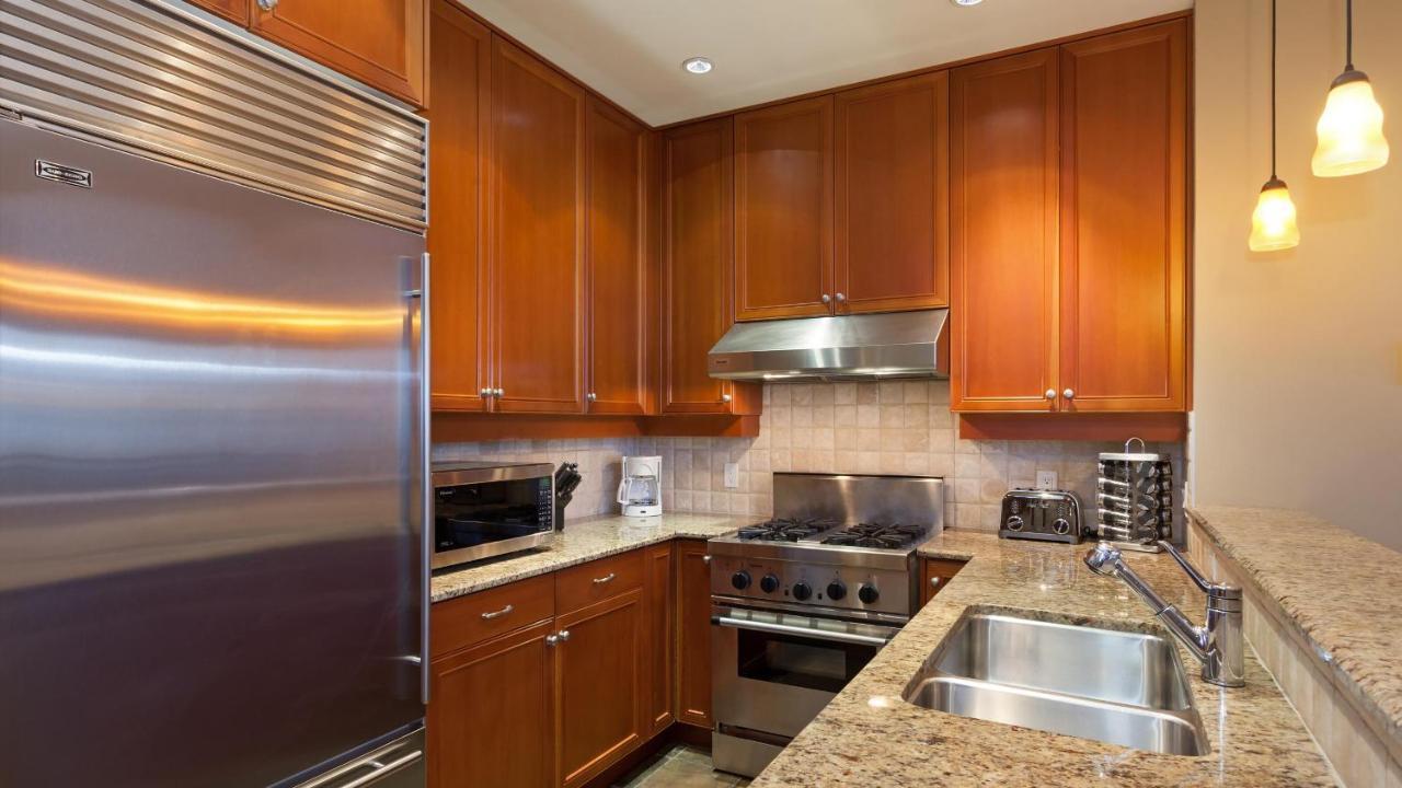 Taluswood The Heights 18 | Mountainside Townhome W/ Ski Access, Hot Tub, Tranquil Views Whistler Exterior foto