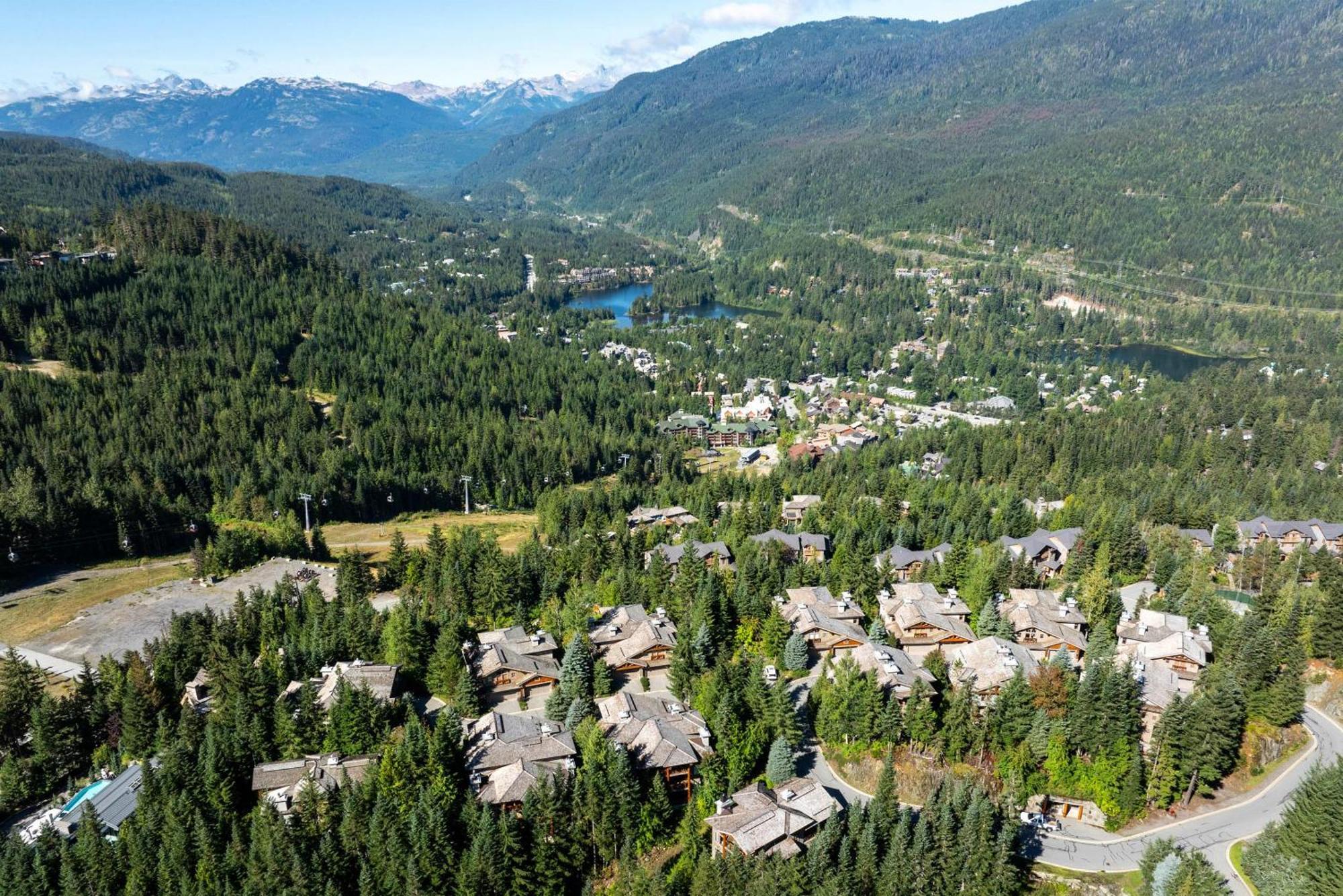 Taluswood The Heights 18 | Mountainside Townhome W/ Ski Access, Hot Tub, Tranquil Views Whistler Exterior foto